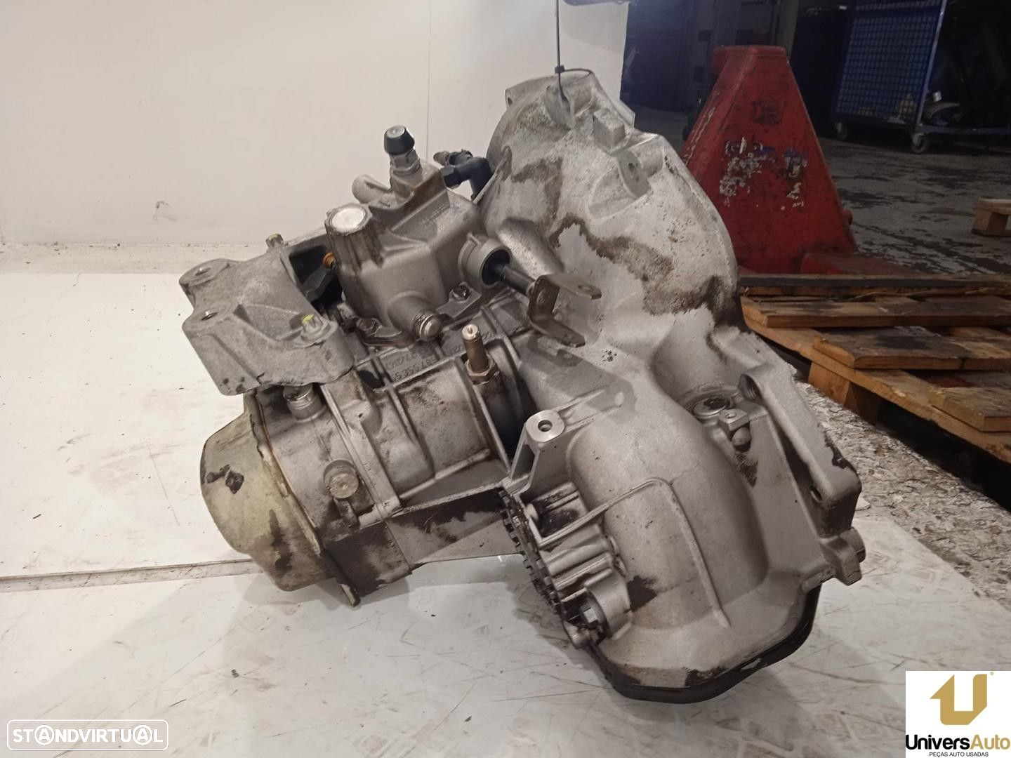 CAIXA VELOCIDADES OPEL CORSA D 2007 -F13MC418 - 2