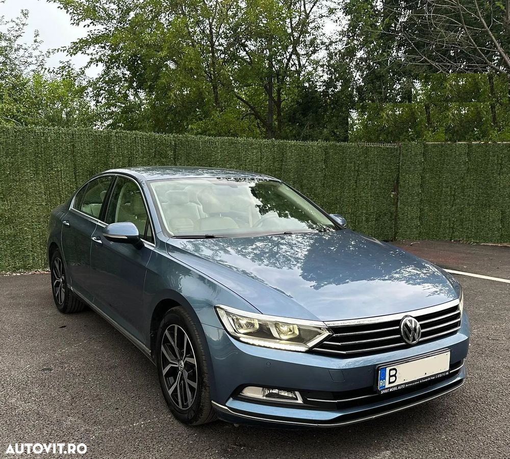 Volkswagen Passat 2.0 TDI DSG Highline - 3