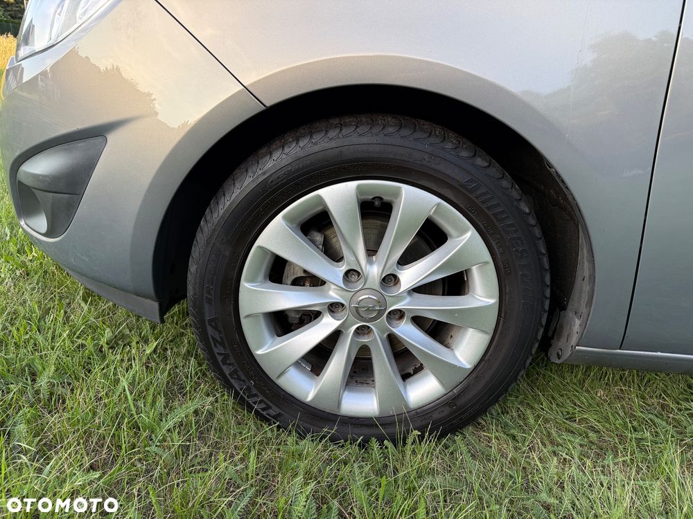 Opel Meriva - 13
