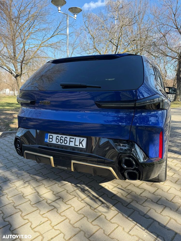 BMW XM - 6