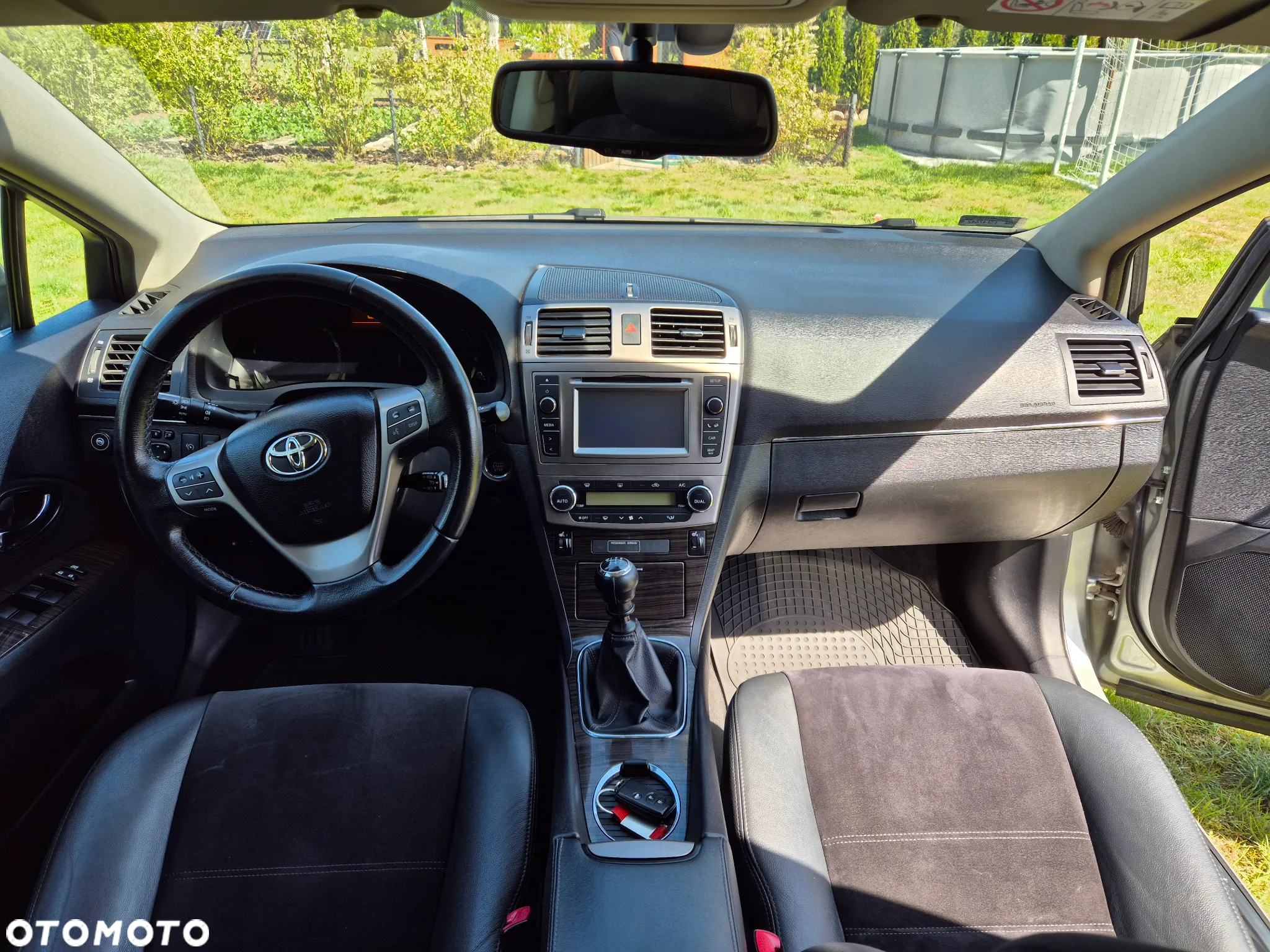 Toyota Avensis - 5