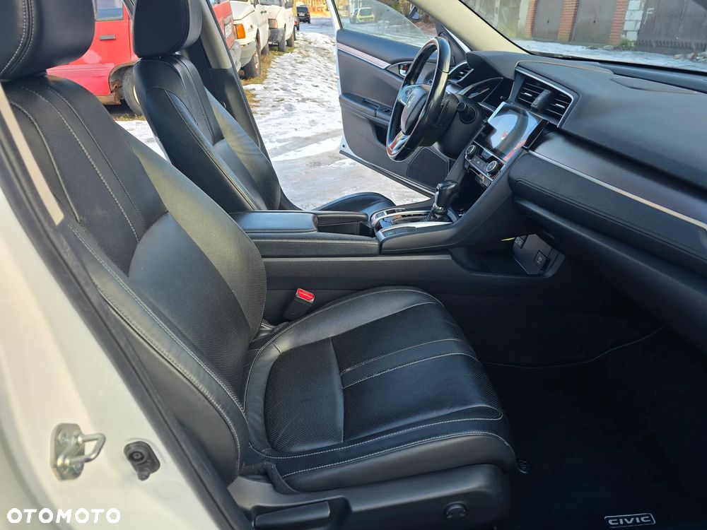 Honda Civic 1.5 i-VTEC Turbo CVT Executive - 19