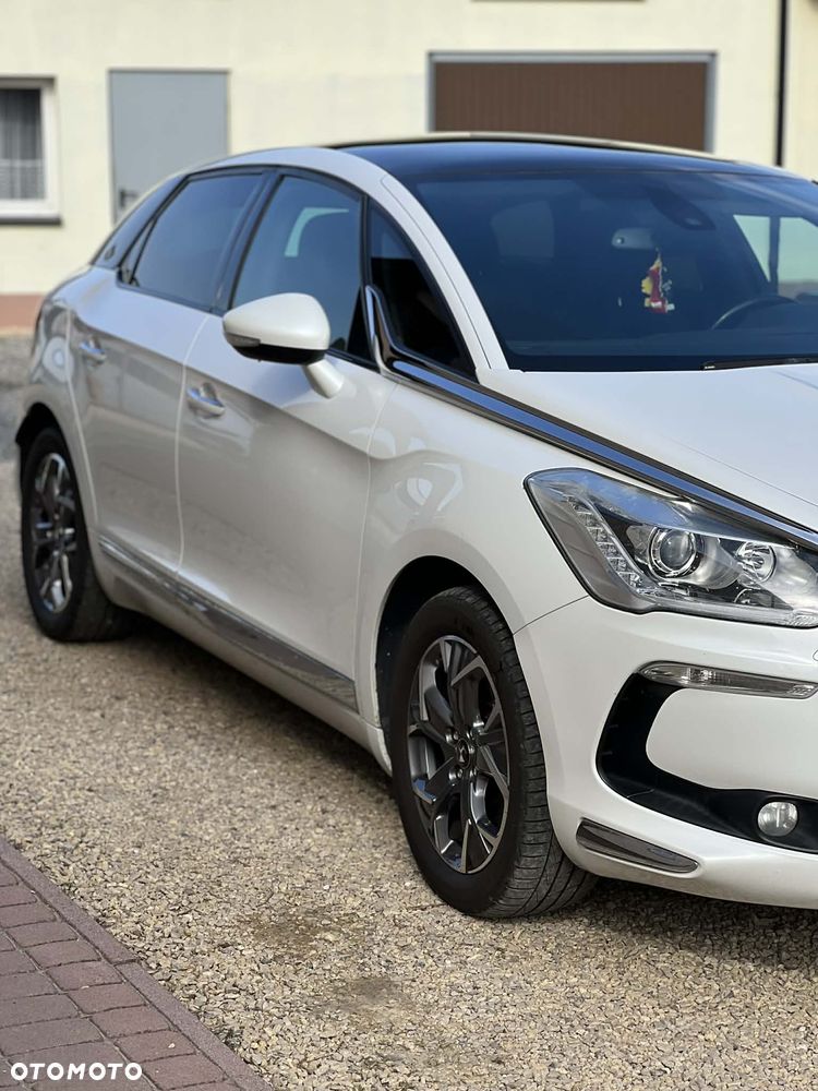 Citroën DS5 2.0 HDi SoChic - 2