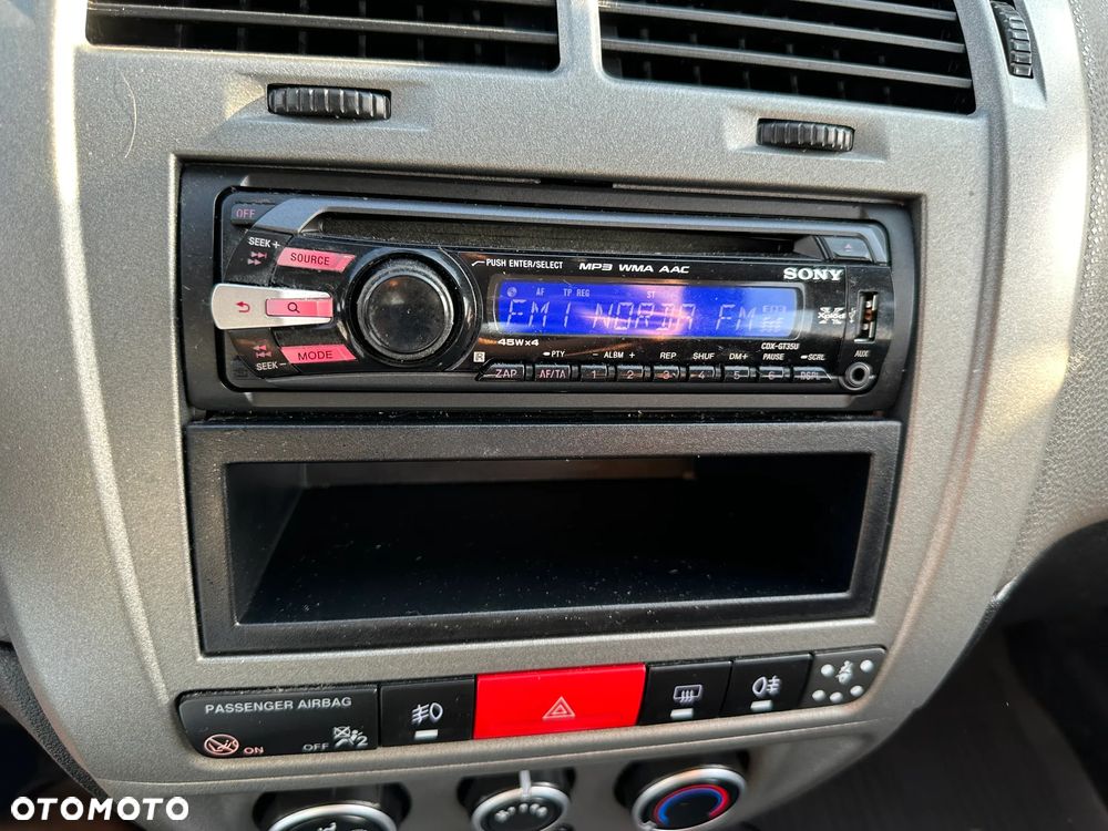 Tata Indica Vista 1.4 Safire - 21
