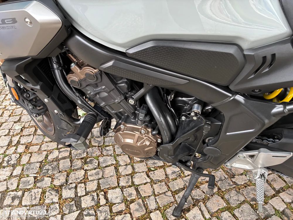 Honda CB 650 RA - 13