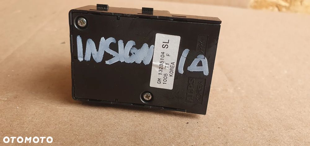 Panel przełącznik regulacji fotela kierowcy lewy Opel Insignia A 13285104 - 7