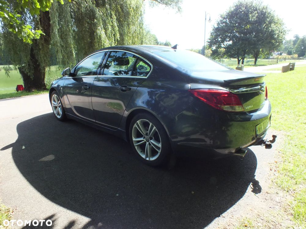 Opel Insignia - 2