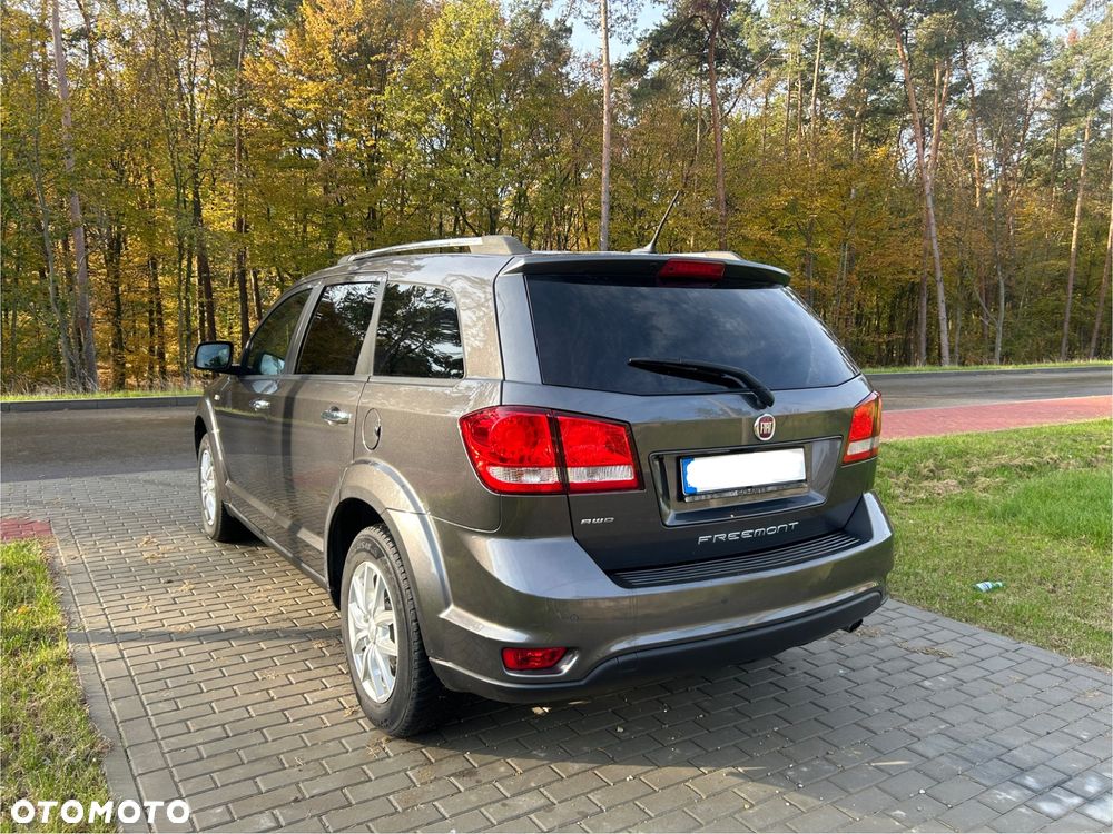 Fiat Freemont 2.0 Multijet Lounge AWD - 19