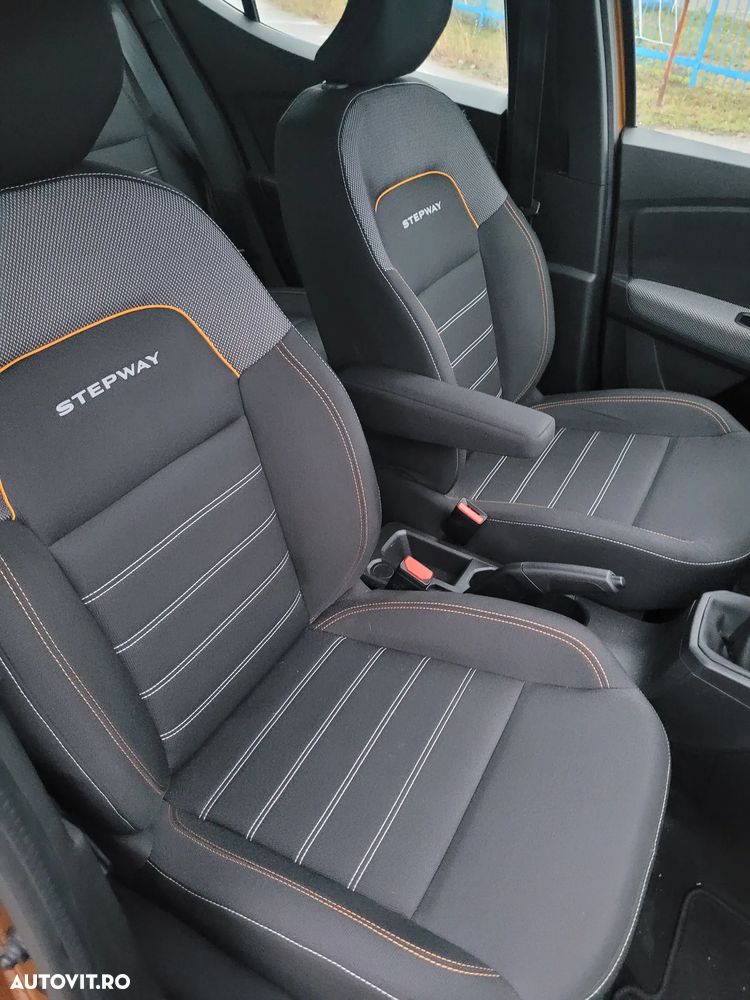 Dacia Sandero Stepway TCe 90 MT6 Comfort - 10