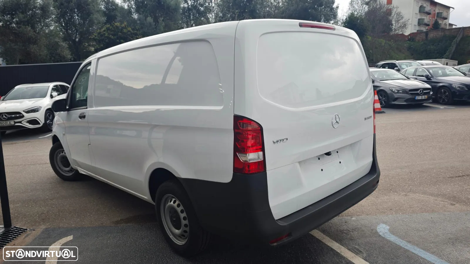 Mercedes-Benz Vito 114 Furgão Standard - 5