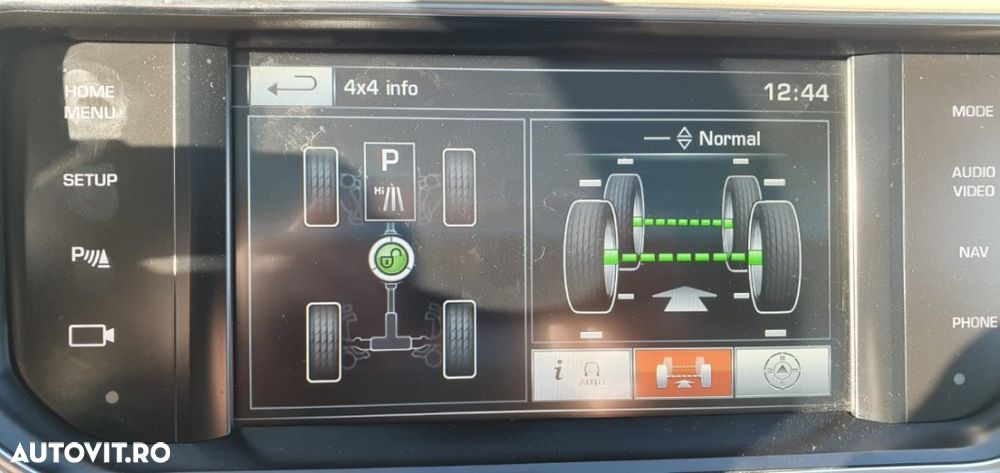 Land Rover Range Rover Vogue - 24