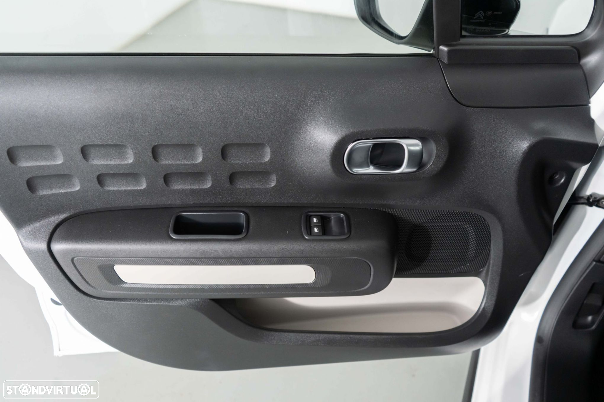 Citroën C3 1.2 PureTech C-Series - 18