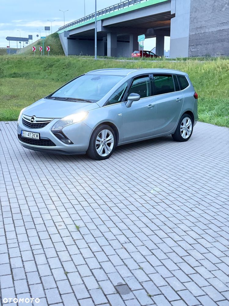 Opel Zafira - 16