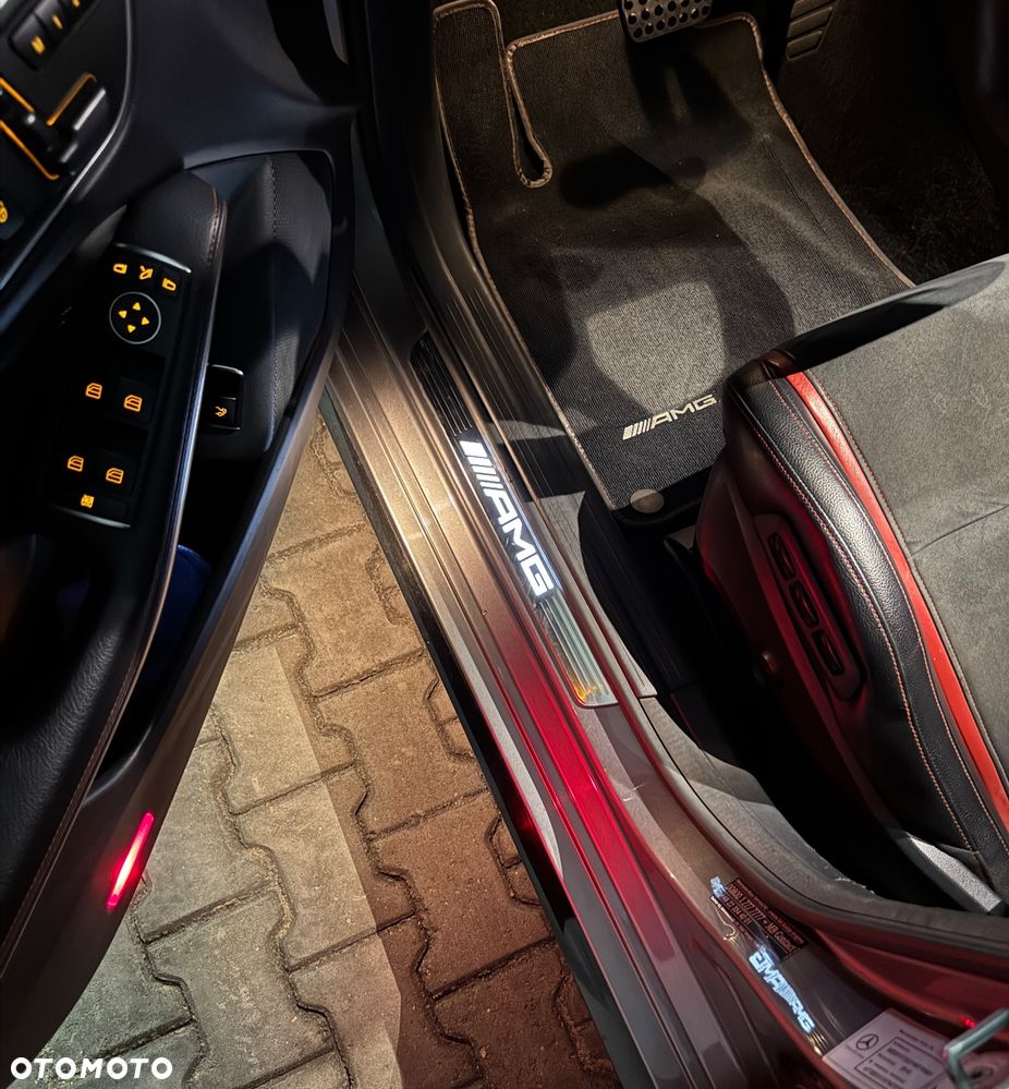 Mercedes-Benz CLA 45 AMG 4Matic 7G-DCT Edition 1 - 39