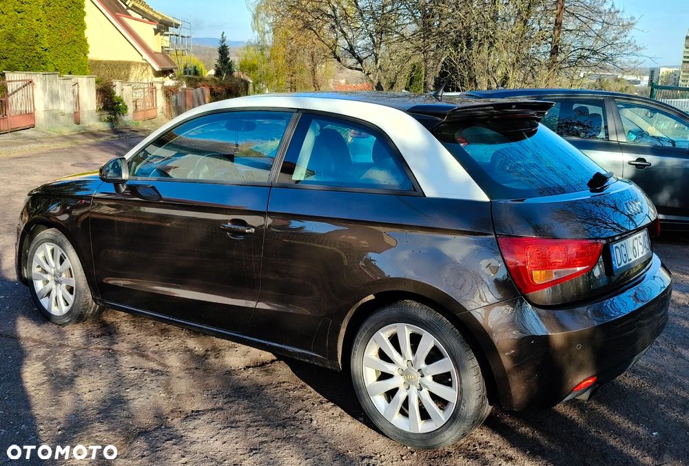 Audi A1 3-drzwiowe 1.6 TDI S line edition - 4