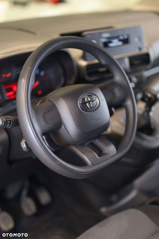 Toyota PROACE CITY - 15