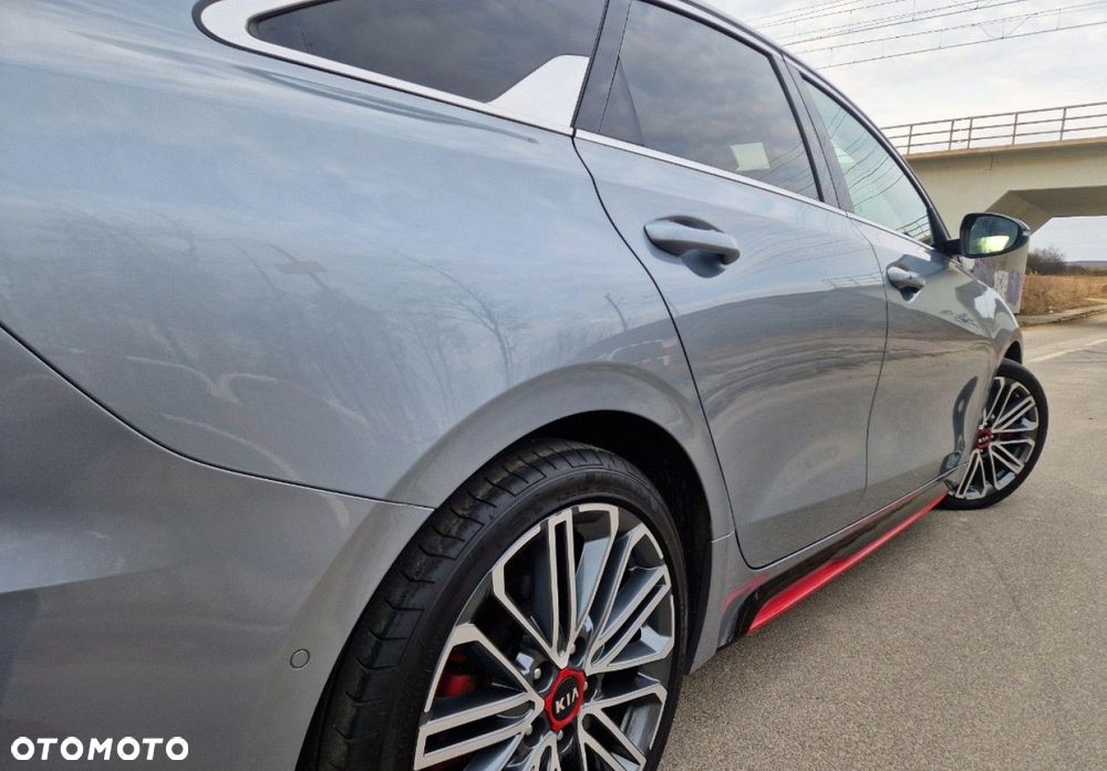 Kia ProCeed 1.6 T-GDI GT - 15