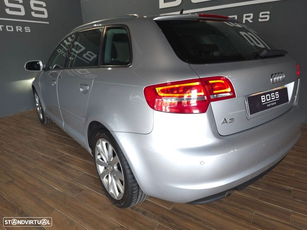 Audi A3 Sportback 1.6 TDI Attraction - 16