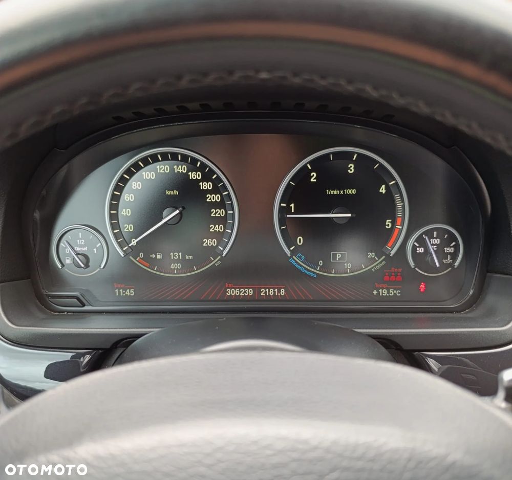 BMW Seria 5 520d - 8