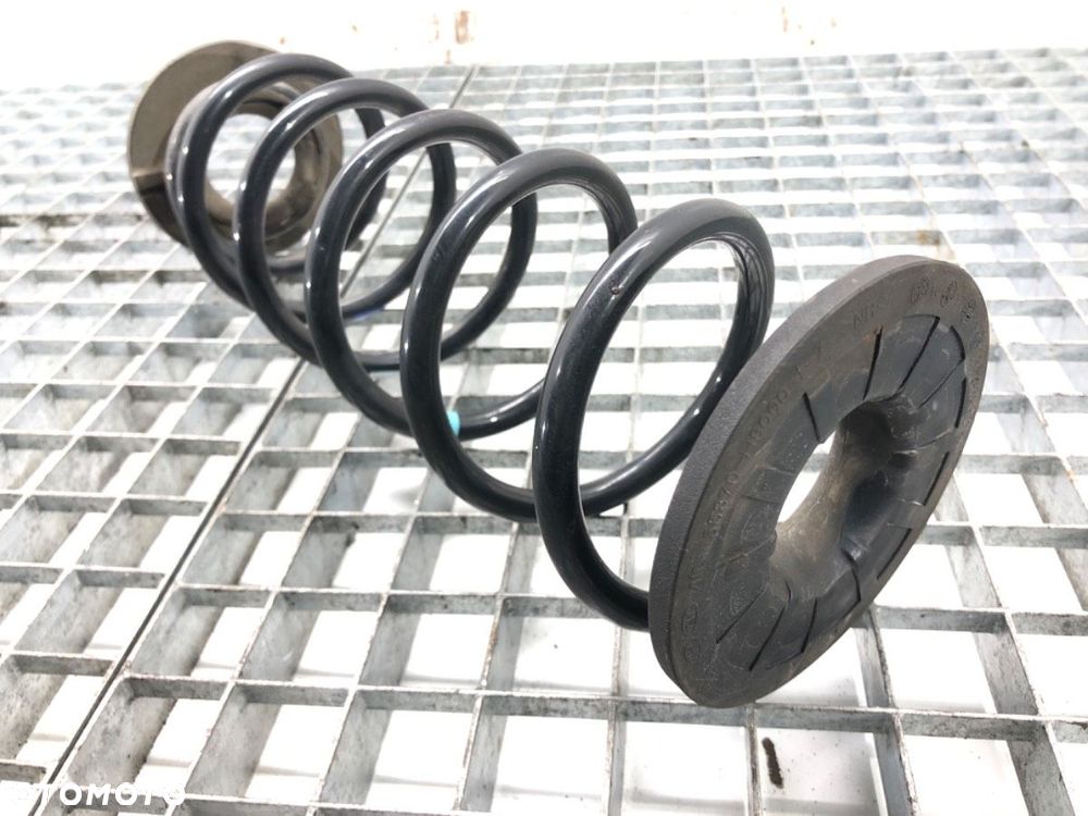 SPRĘŻYNA TYŁ - 49.00 PLN - KIA STONIC (YB) 2017 - 2022 1.0 T-GDi 74 kW [101 KM] benzyna 2018 - - 3