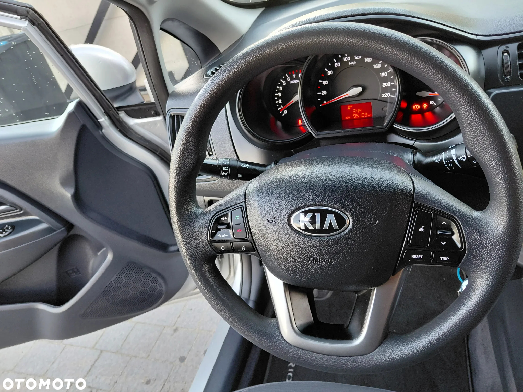 Kia Rio 1.4 Business Line - 18