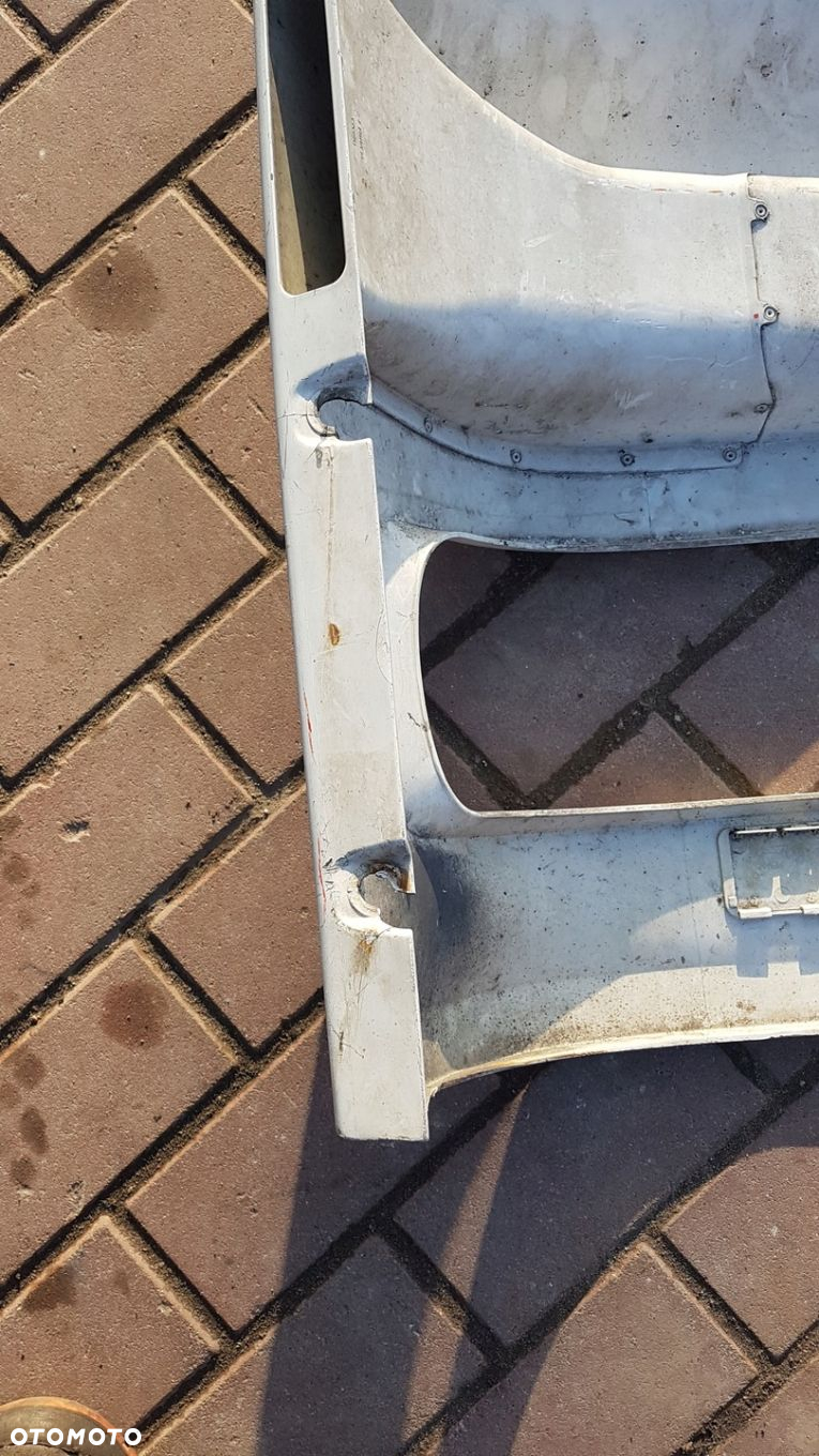 OKULAR OSŁONA OBUDOWA NAROŻNIK LAMPY REFLEKTORA LEWY DAF 105 XF - 3