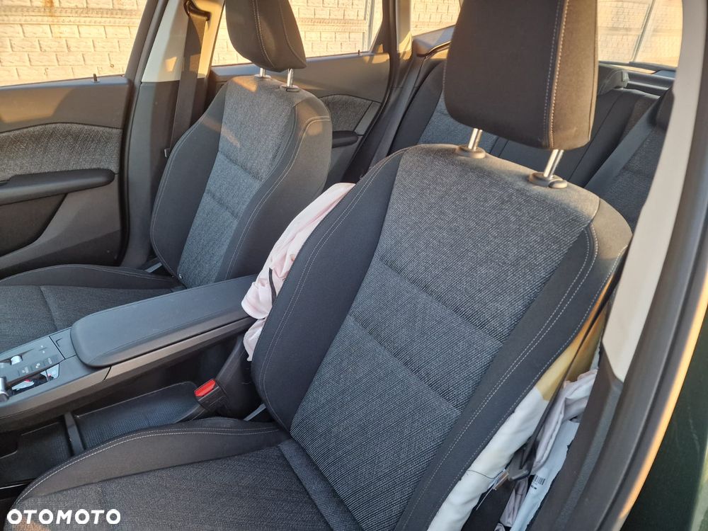 BMW Seria 2 218i Advantage - 11