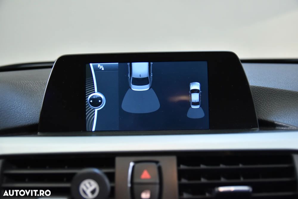 BMW Seria 3 318d - 20