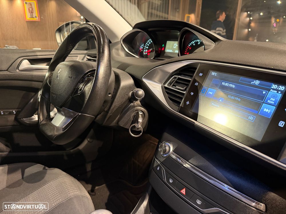 Peugeot 308 SW HDi FAP 150 Allure - 30