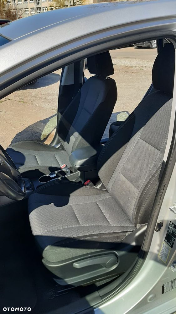 Hyundai i30 1.4 Trend - 15