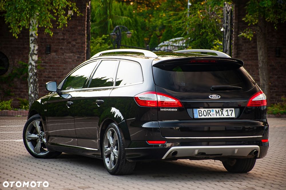Ford Mondeo 2.5 Titanium - 12