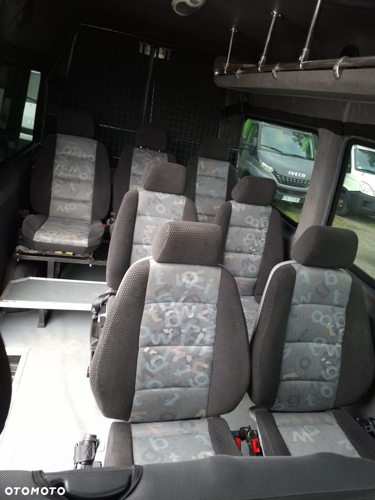Mercedes-Benz Sprinter - 9