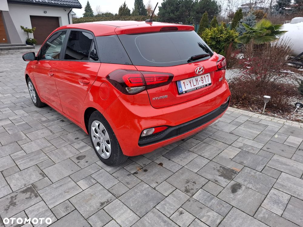 Hyundai i20 blue 1.2 Classic - 6