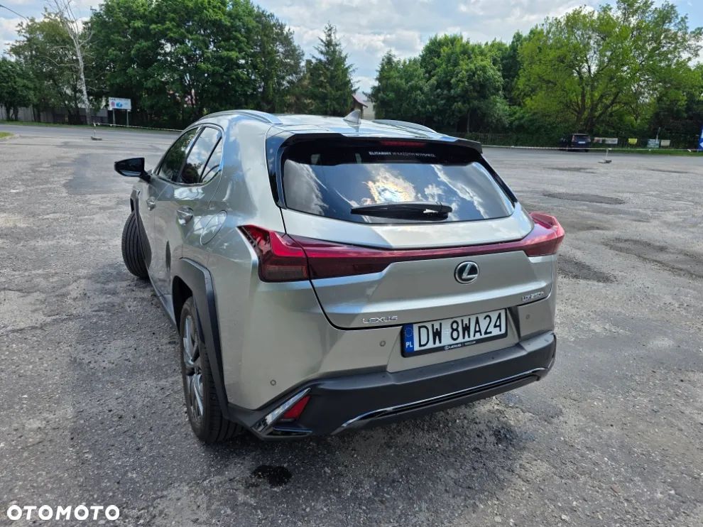 Lexus UX 250h GPF F Sport Design+ 2WD - 5