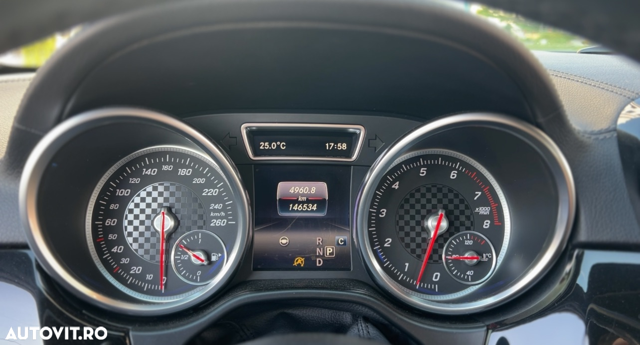 Mercedes-Benz GLE 500 4MATIC - 11