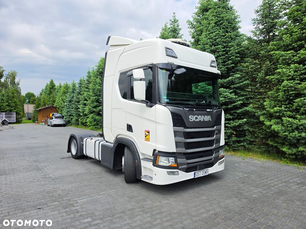 Scania R450 mega low deck