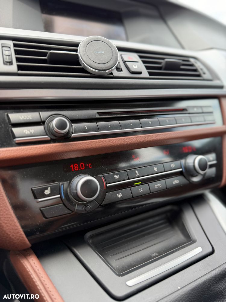 BMW Seria 5 520d - 11