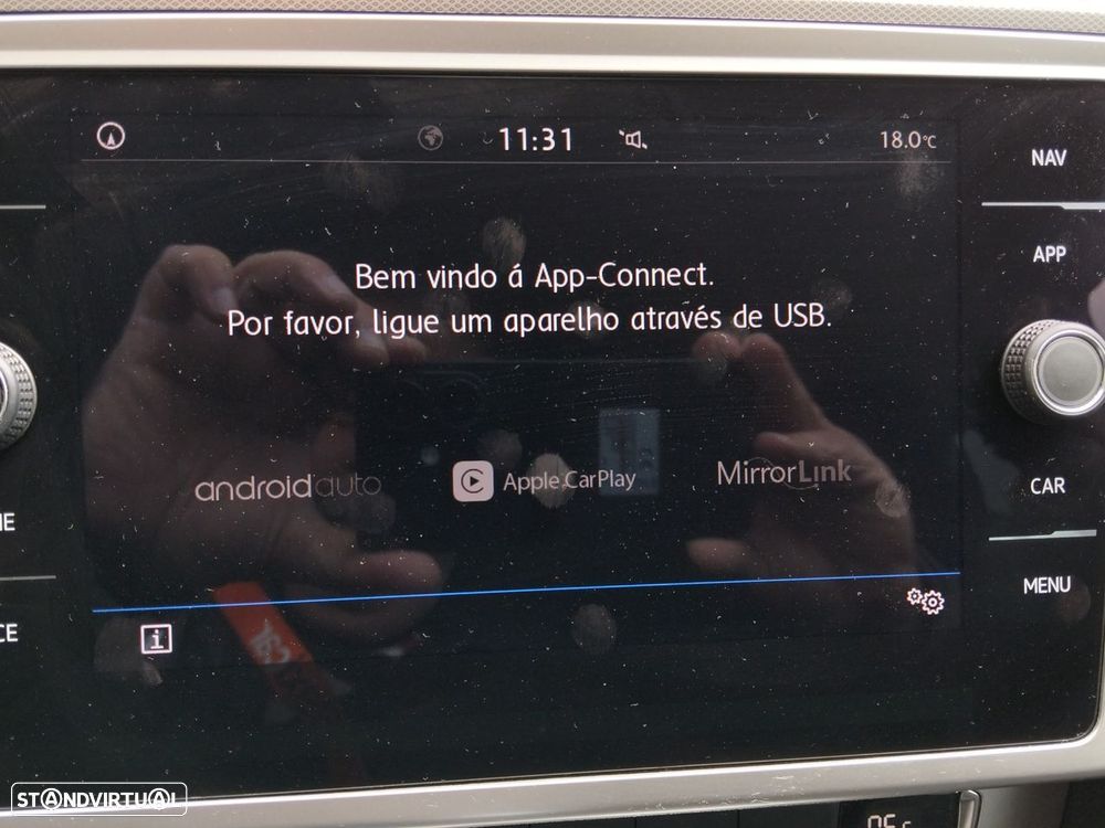 VW Passat Variant 2.0 TDI Confortline DSG - 11