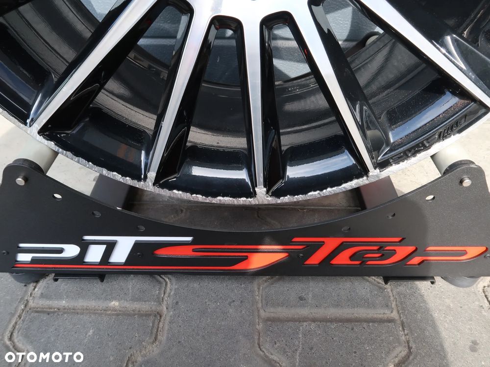 W41 Felga Mercedes A2134012200 8x20et43 - 5