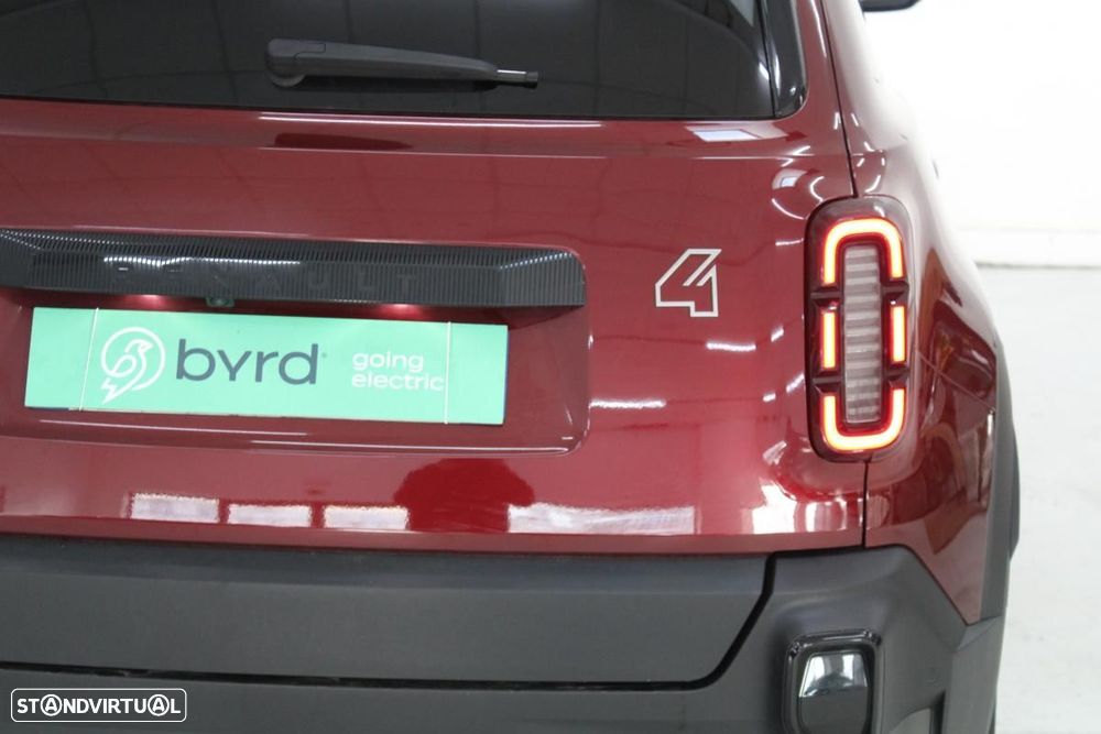 Renault 4 E-Tech 52 kWh Techno Autonomia Conforto - 7