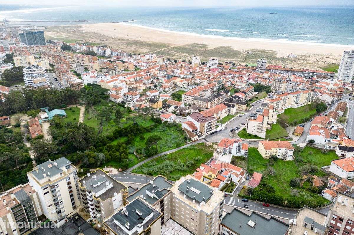 Terreno  para venda - Grande imagem: 2/19