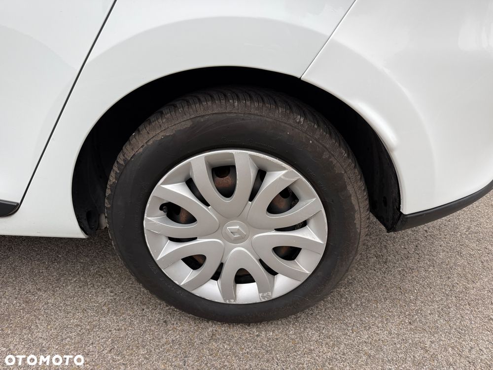 Renault Clio 1.5 dCi Energy Alize - 28