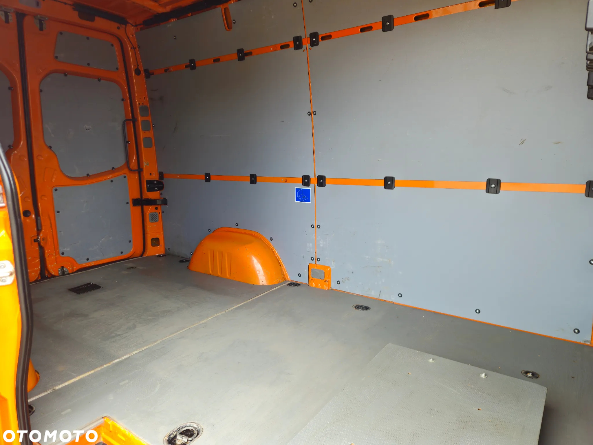 Volkswagen CRAFTER - 15