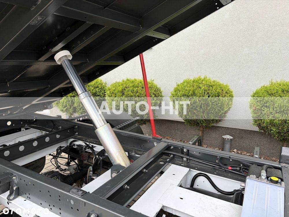 Ford Transit - 10