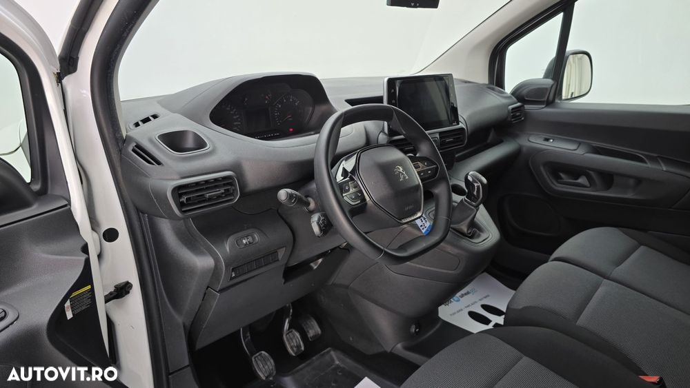 Peugeot Partner - 13