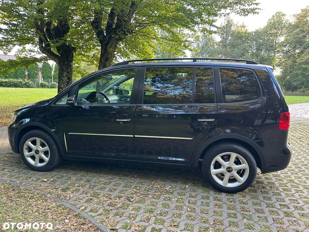 Volkswagen Touran 1.2 TSI STYLE - 12