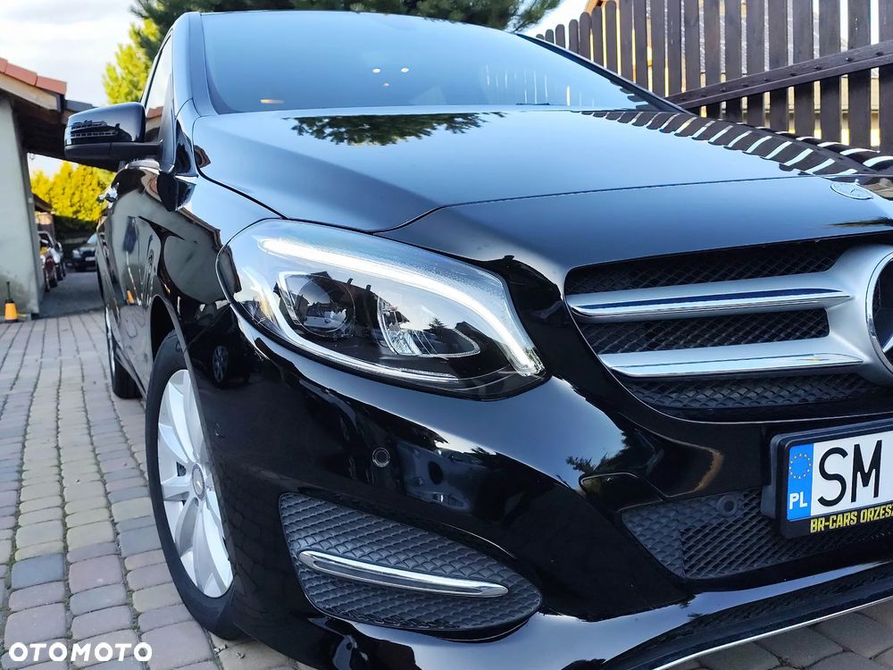 Mercedes-Benz Klasa B 180 BlueEFFICIENCY Edition Style - 30