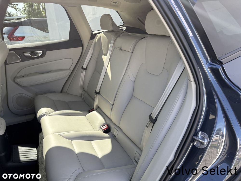 Volvo XC 60 - 26