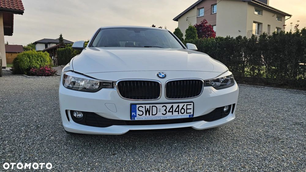 BMW Seria 3 - 11