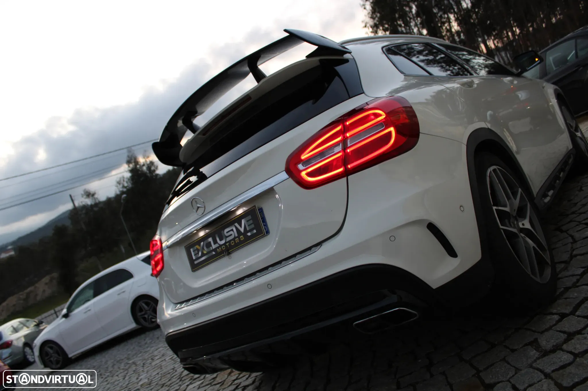 Mercedes-Benz GLA 45 AMG 4Matic 7G-DCT - 5